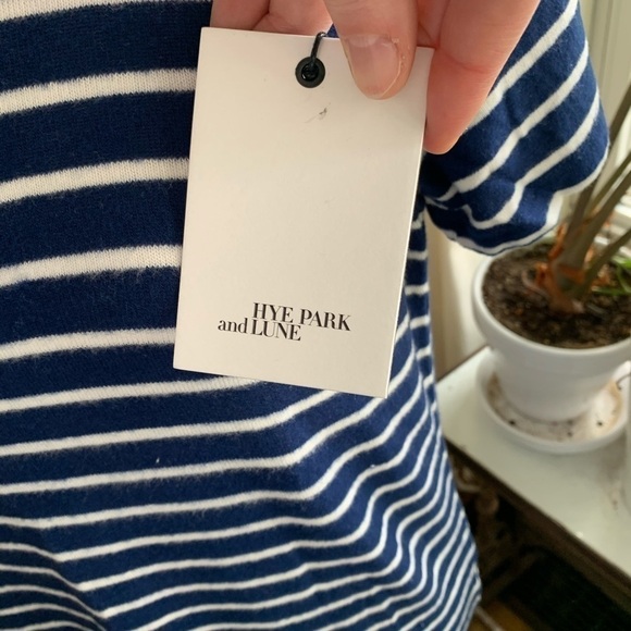 Hye Park & Lune Soft Blue Striped T Shirt NWT - Picture 3 of 6